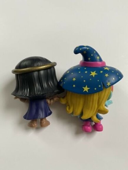 Netflix Super Monsters 4" PVC Action Figure Lot Cleo Kayta - Picture 4 of 4